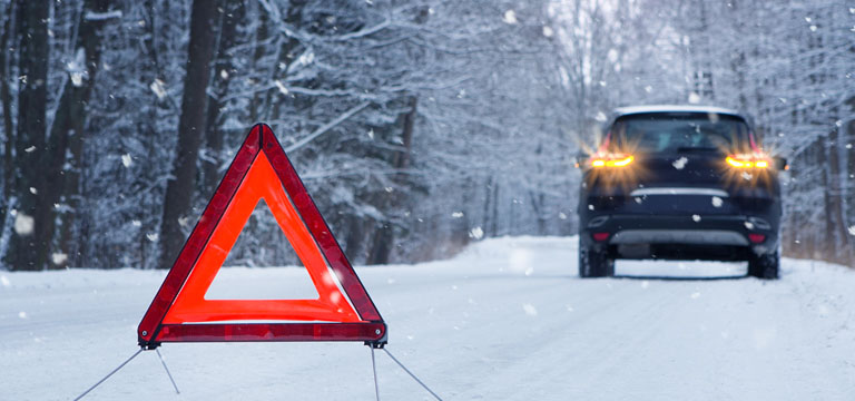 How to Handle a Roadside Emergency : Farmers Insurance